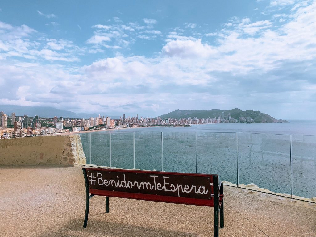 Benidorm Te Espera y Hotel Centro Mar